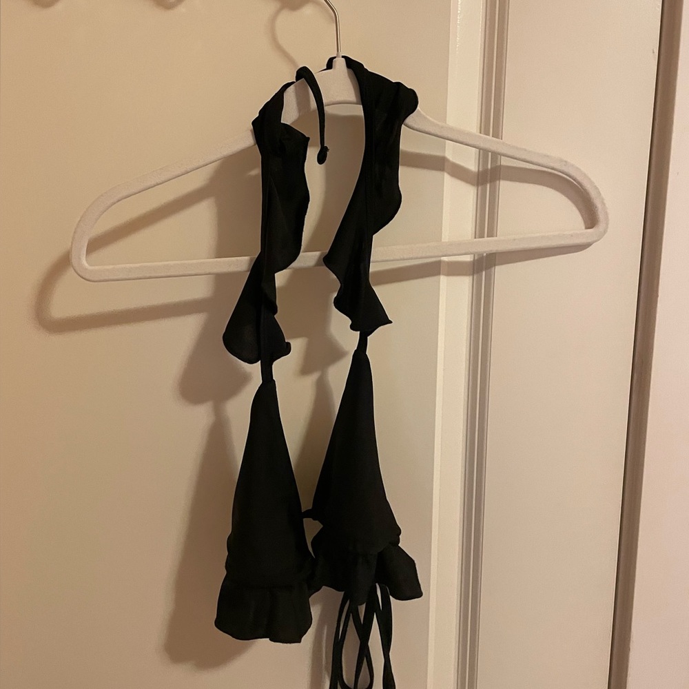 black crop top with frills